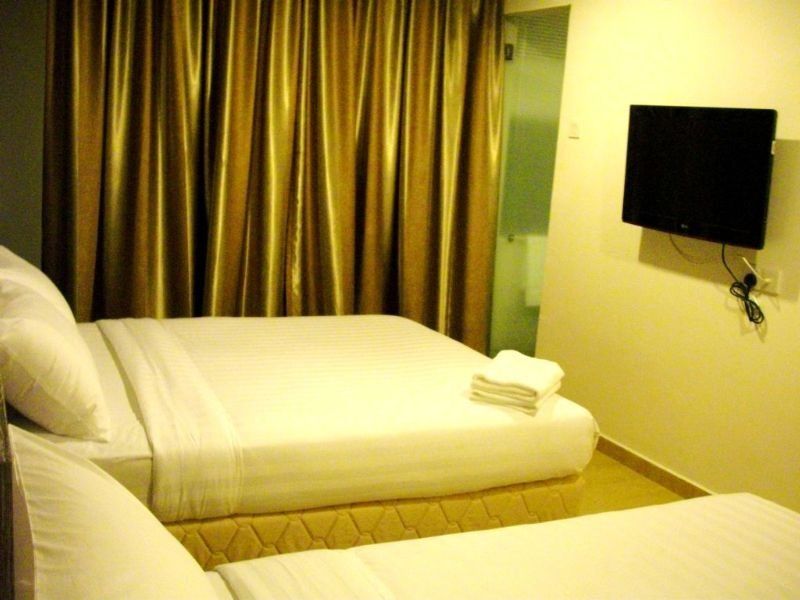 Here Hotel Skudai Ngoại thất bức ảnh