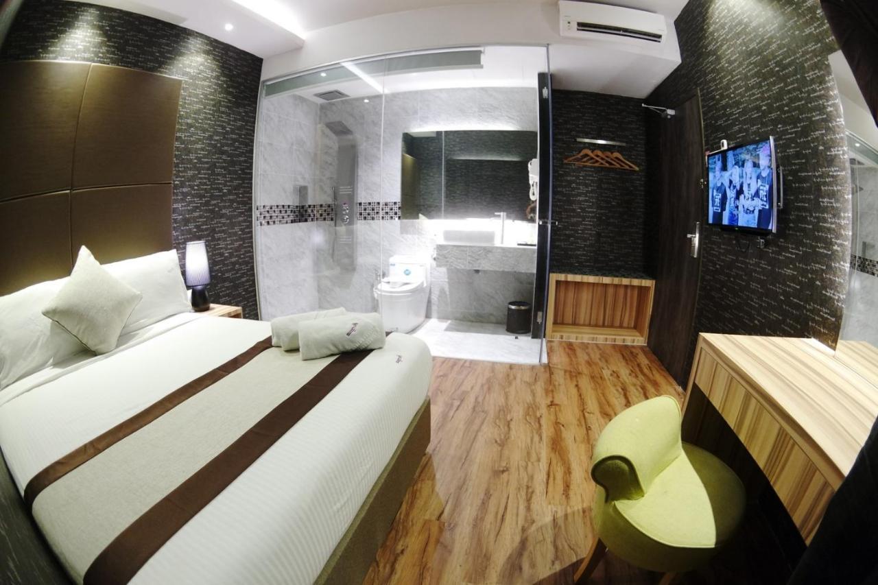 Here Hotel Skudai Ngoại thất bức ảnh